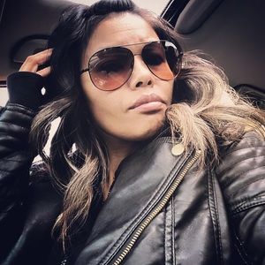 Meet your Posher, Lala